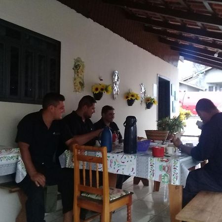 Hostel Cidade Das Flores 2 Joinville Exterior photo